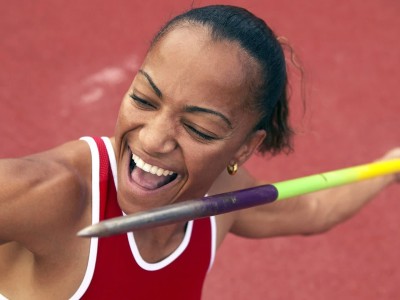 开云官方-银河战舰重燃荣光，皇马主场击沉曼城，安切洛蒂赛后深情拥抱功臣，银河战舰重燃荣光，皇马主场击沉曼城，安切洛蒂赛后深情拥抱功臣